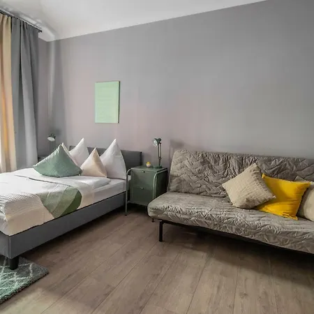 Apartment Stylish Close To Eden Garden *
