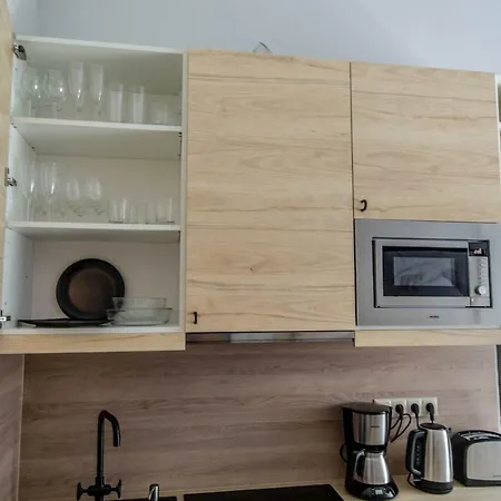 Apartment Stylish Close To Eden Garden *