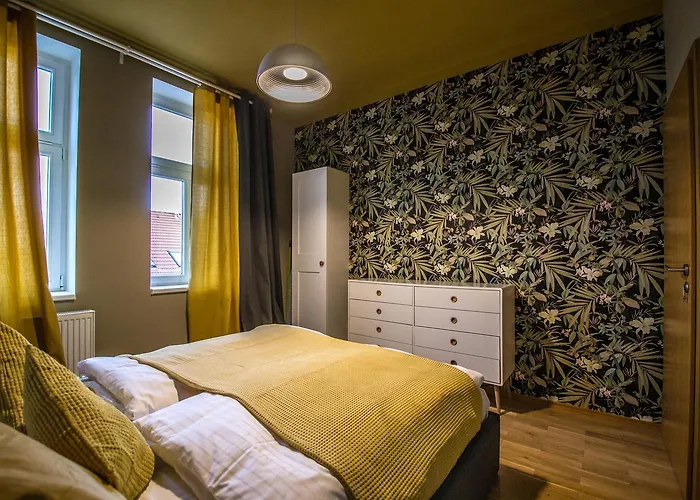 Apartman Stylish Close To Eden Garden