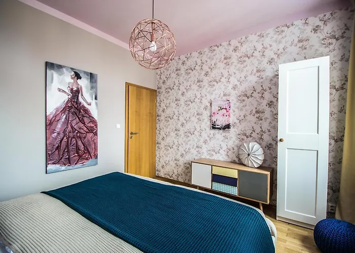 Apartman Stylish Close To Eden Garden