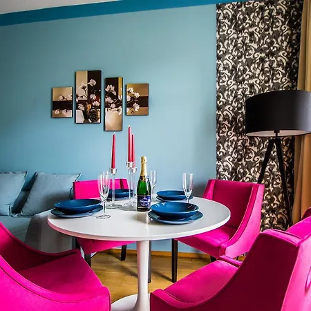 Stylish Close To Eden Garden Апартаменты Прага