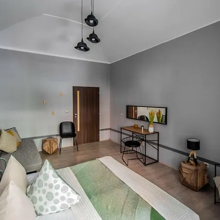 Stylish Close To Eden Garden Апартаменты Прага